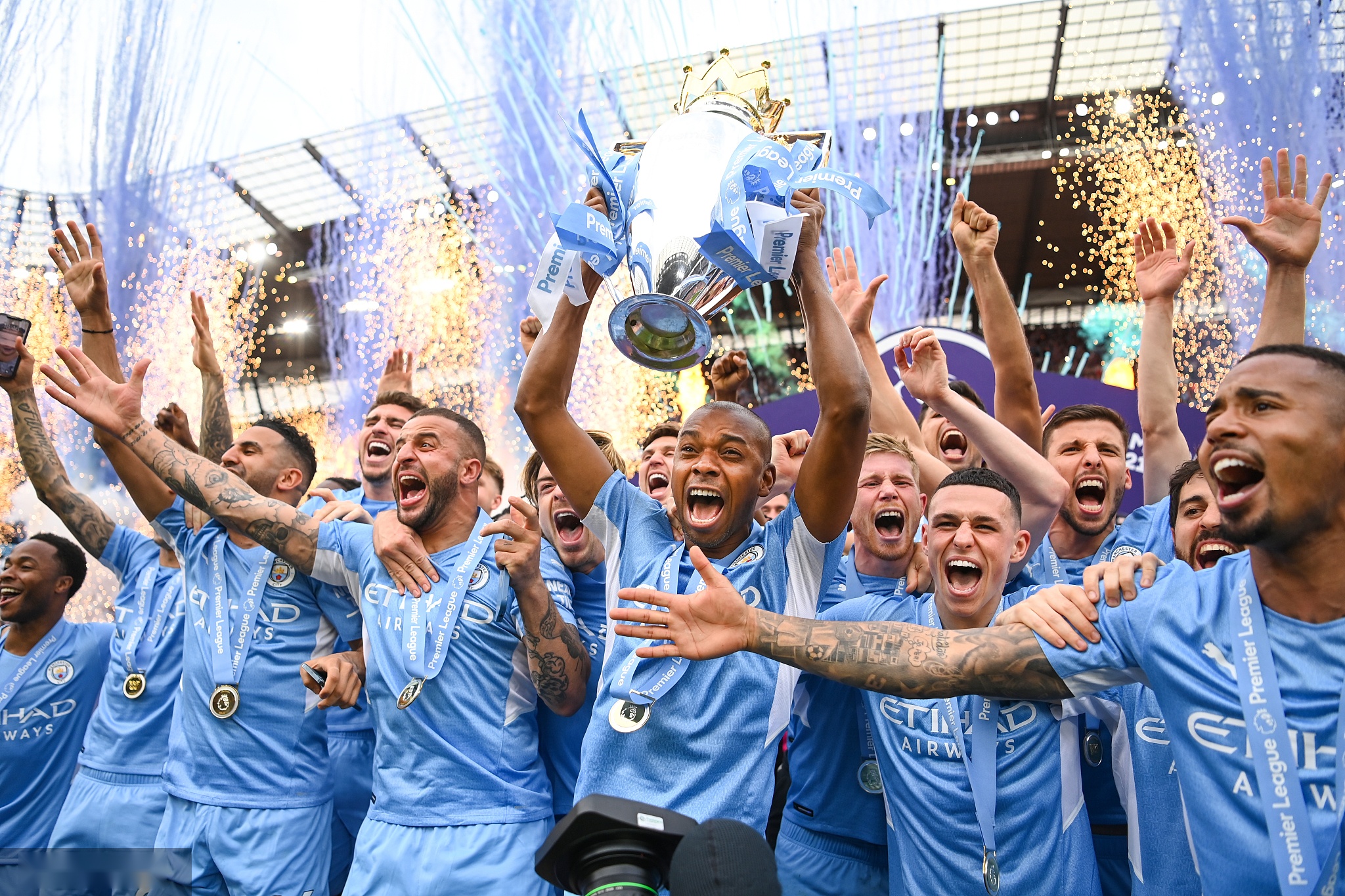 虽然年仅 虽然年仅