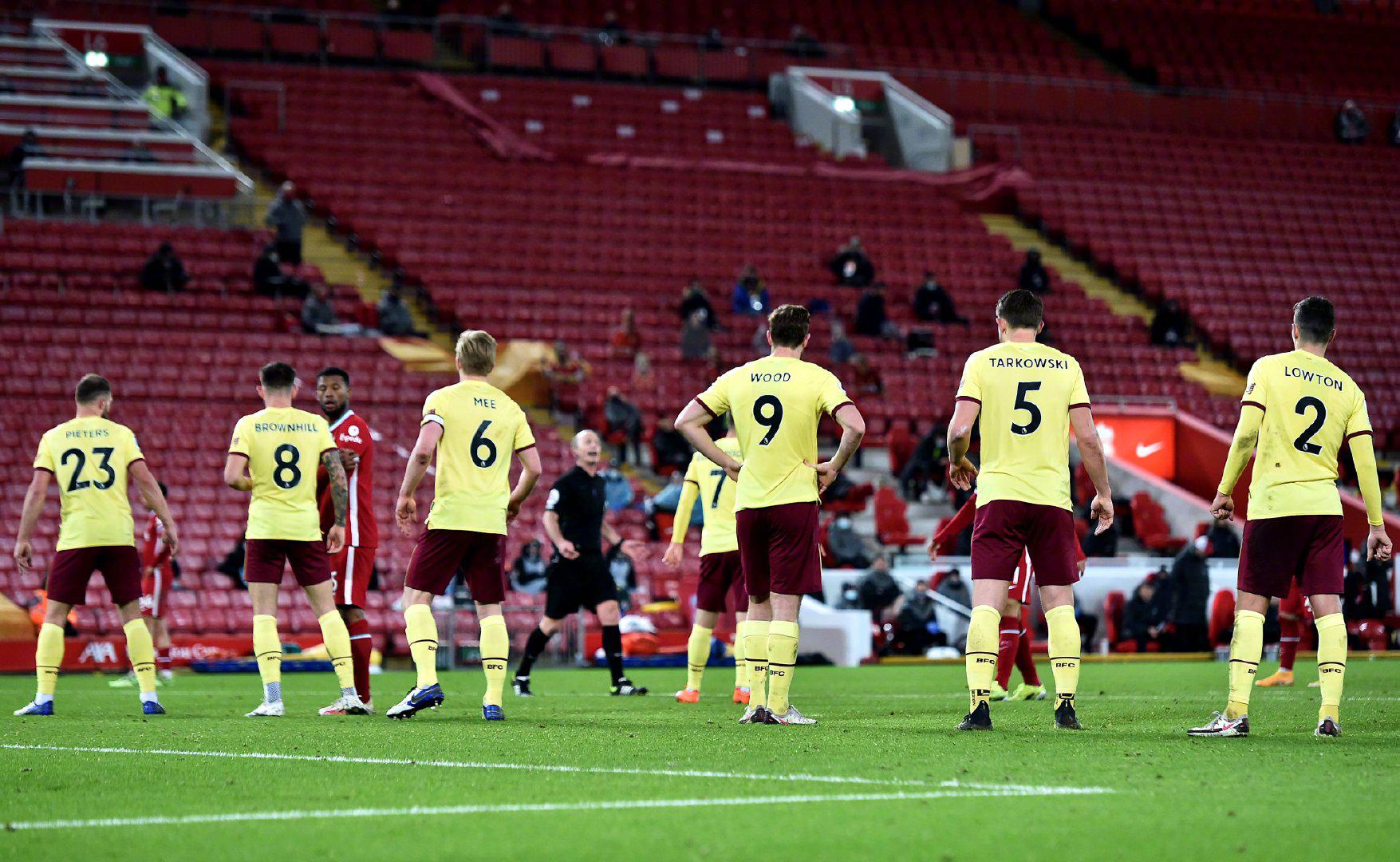 更是在战术 更是在战术